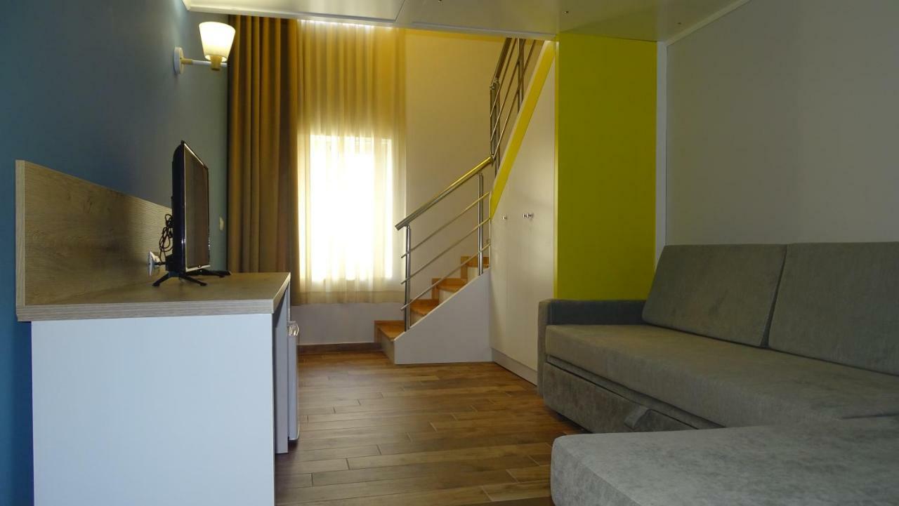 Bistrica Hotel Саранда Экстерьер фото